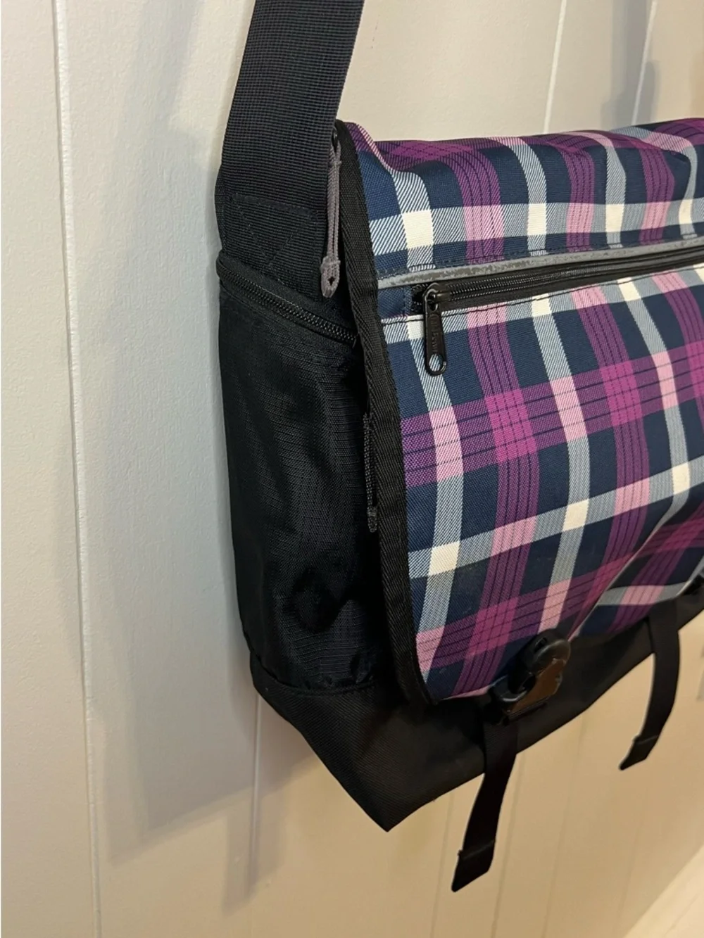 L.L.Bean Messenger bag in black and‎ purple plaid